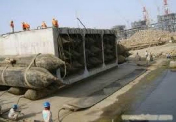Tàu tiếp đất Túi khí cứu hộ Thuyền cao su hàng hải Nâng hạ dưới nước