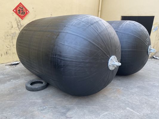 Áp suất thiết kế 0.05-0.08MPa Phao cao su khí loại dây đeo Dễ lắp đặt Thích hợp cho hoạt động cập cảng tàu