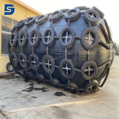 ISO 17357 Fender cao su khí nén tiêu chuẩn có áp suất thiết kế 00508MPa Cài đặt dễ dàng đảm bảo hấp thụ năng lượng