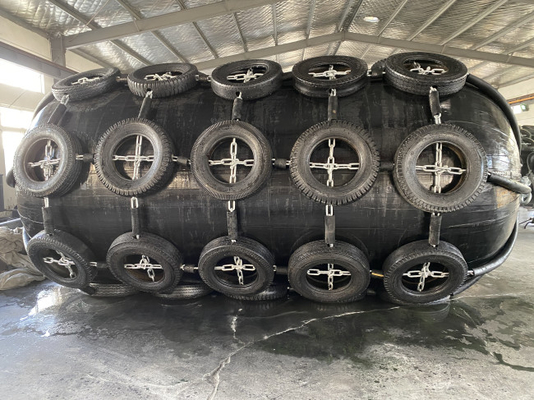 Chắn bùn cho tàu ngầm Yokohama được chứng nhận BV Chắn bùn bơm hơi bằng cao su