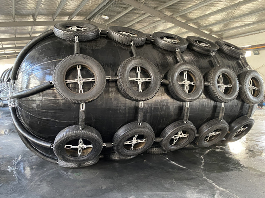 Tuổi thọ dài Docking cao su bơm hơi Fenders thuyền cao su Bumper