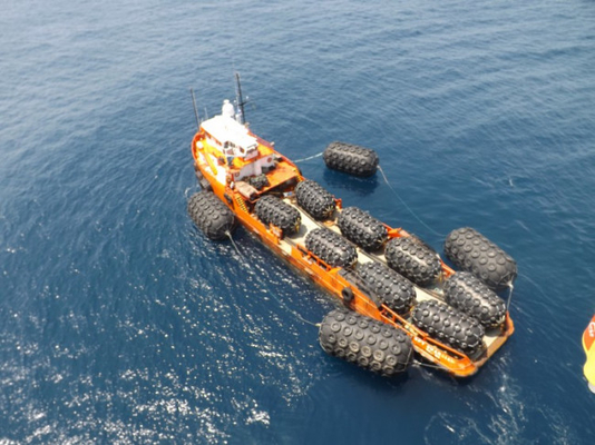 Máy bơm hơi Yokohama Tyre Net Marine Rubber Boat Fender
